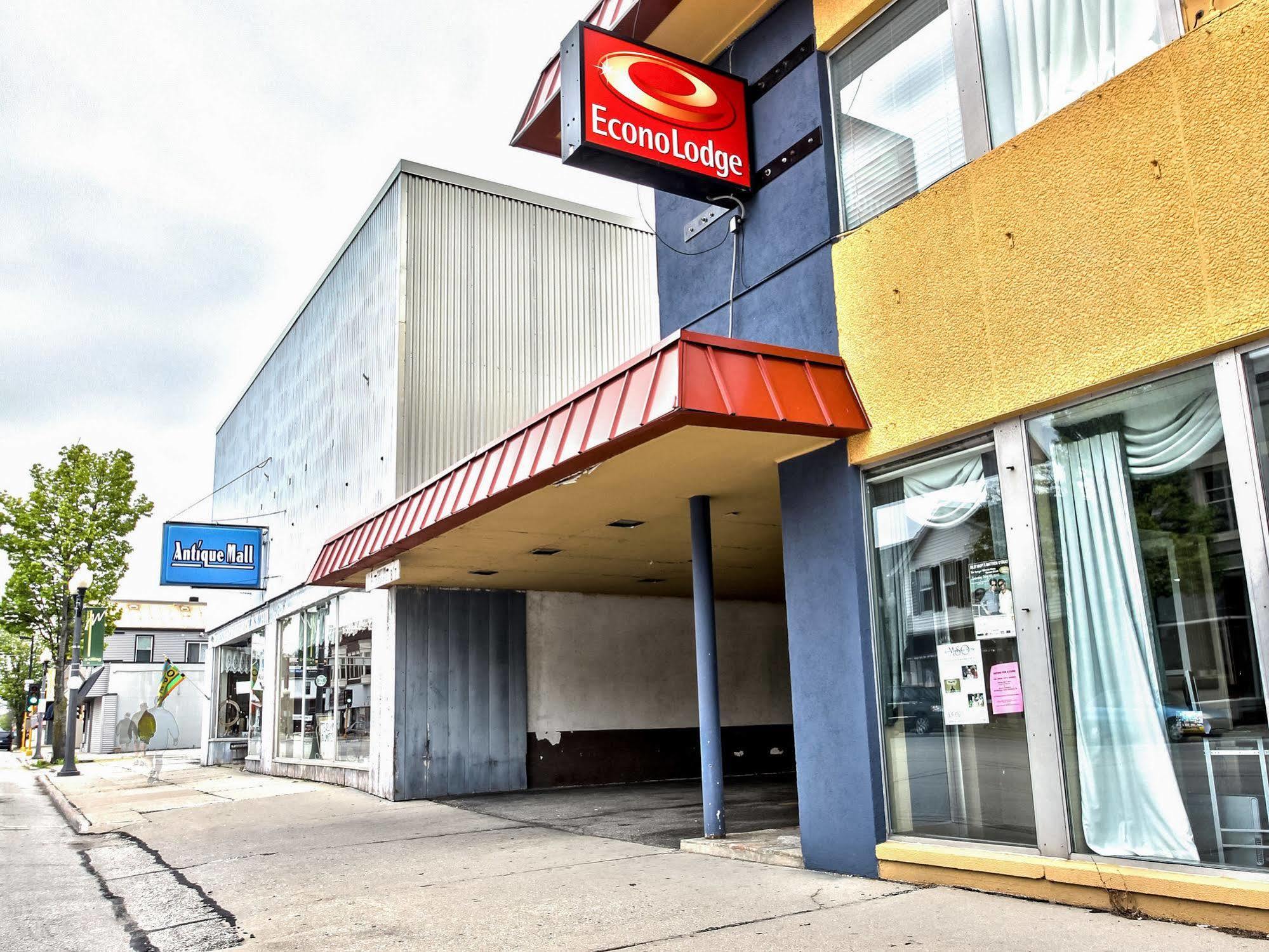 Econo Lodge Manitowoc Zewnętrze zdjęcie